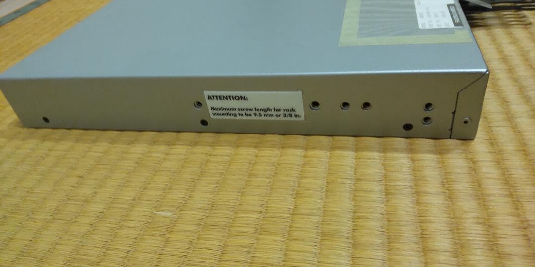 中古　Brocade G610 FCスイッチ(SFP+モジュール付き)#2