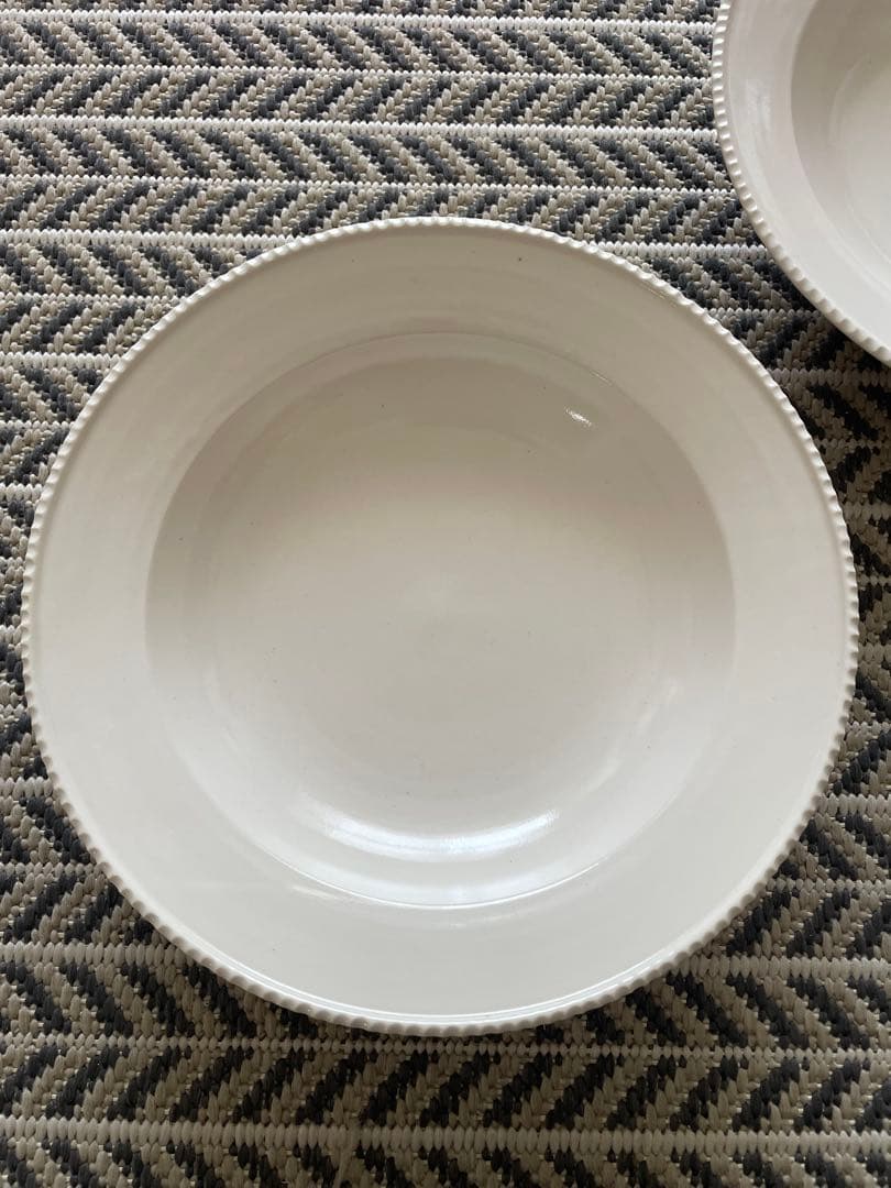 岡田直人　縁しのぎリム深皿2枚セット