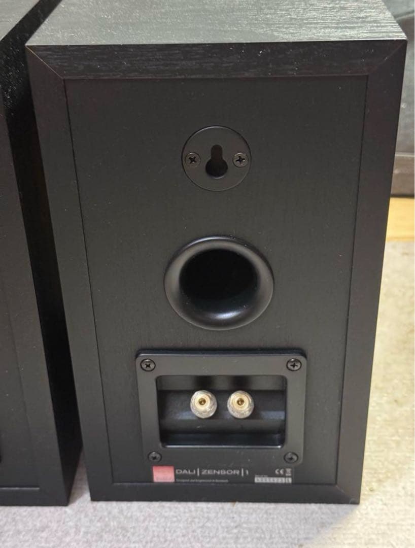 ひ*ん様 美品 ダリDALI ZENSOR 1 ブラック ブックシェルフ スピー
