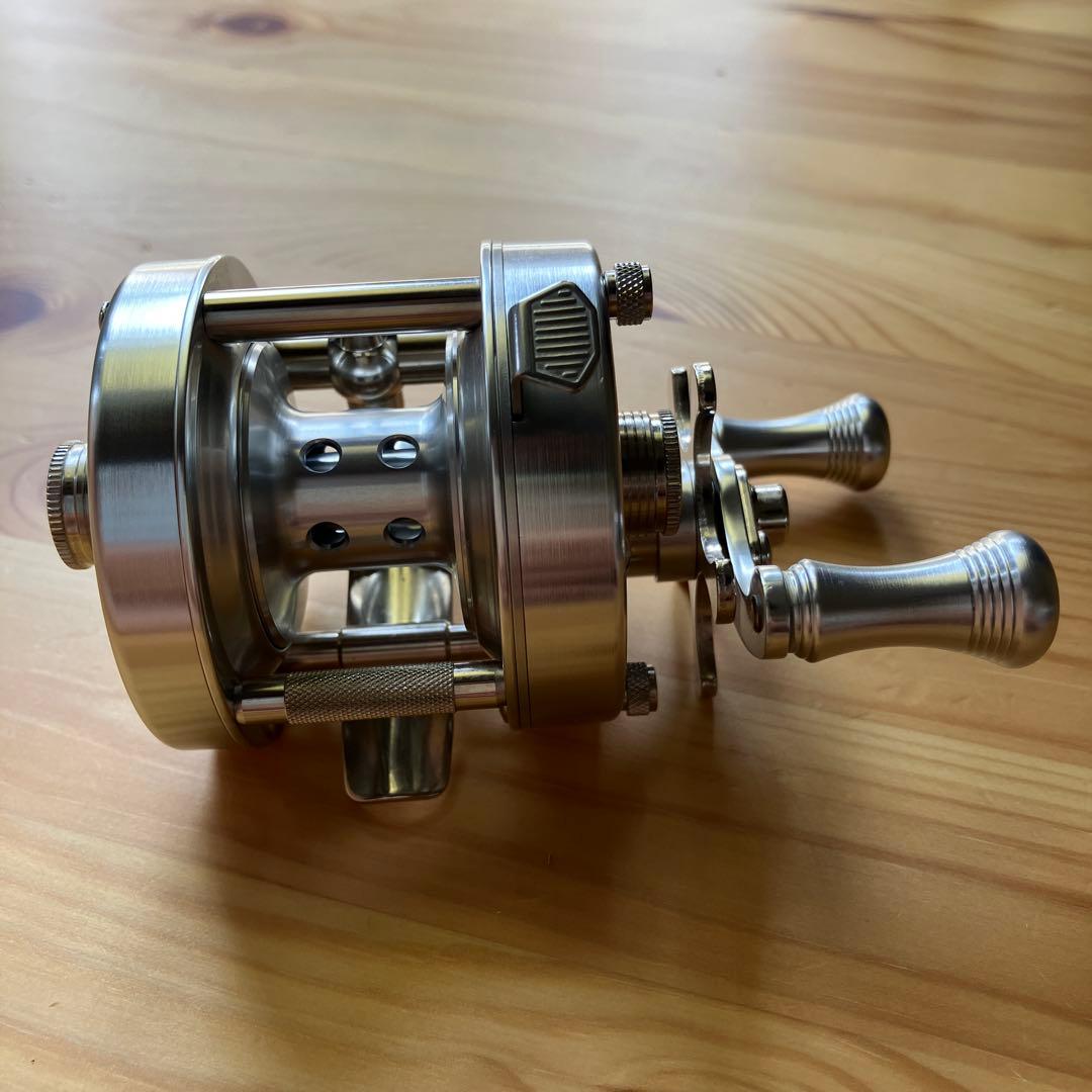 五十鈴工業　BC620SSS SILVER