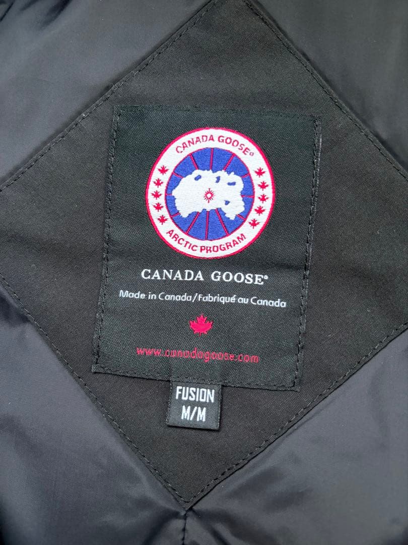 カナダグース マクミランパーカー　M