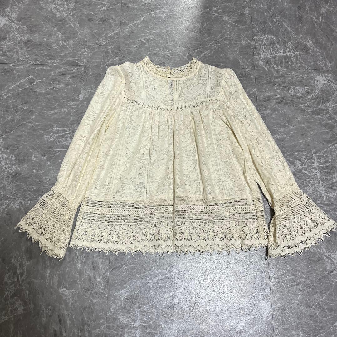 極美品ハグオーワー×ヌキテパアンティークレース調ブラウス