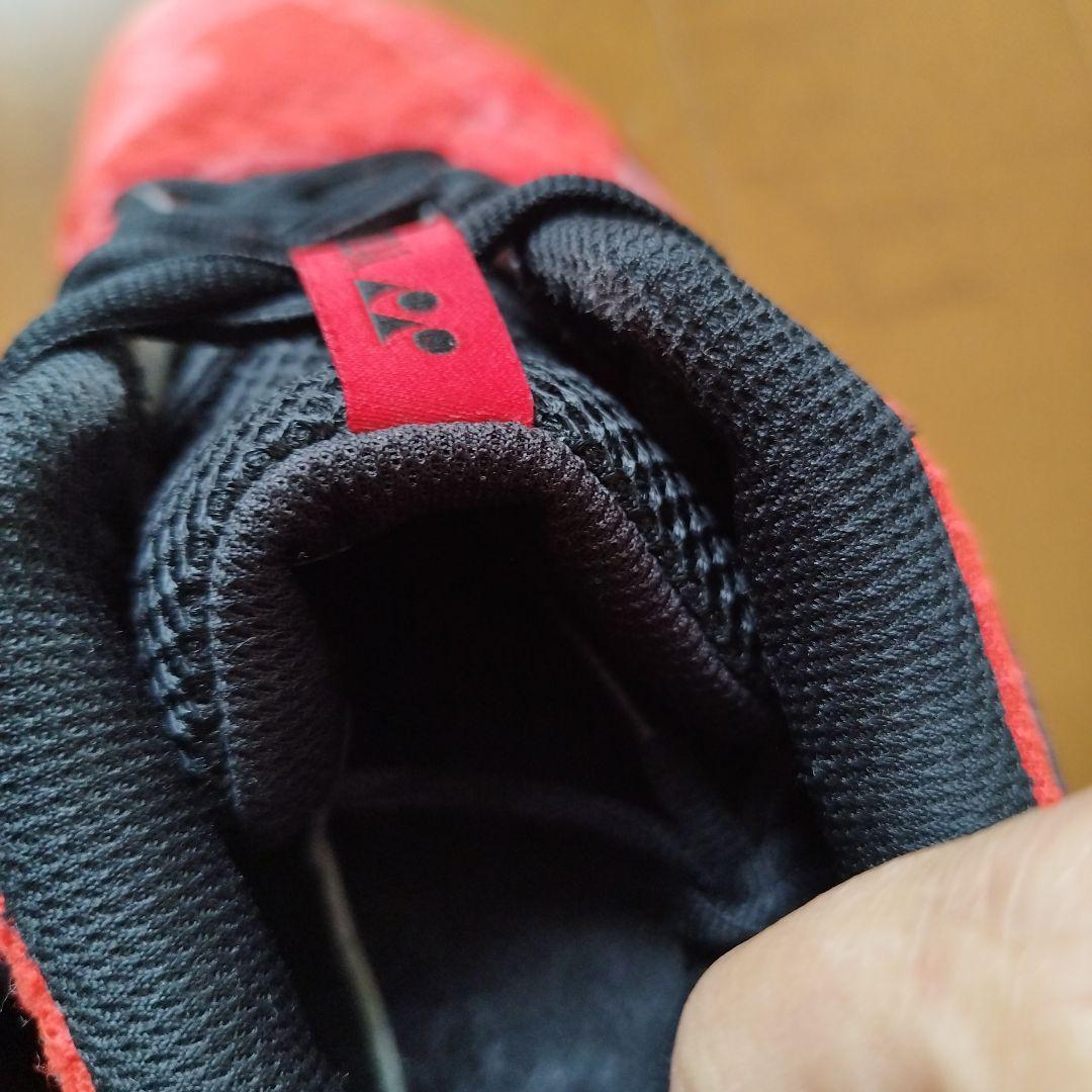 YONEX 26.5cm パワークッション カスケードアクセル 画像確認