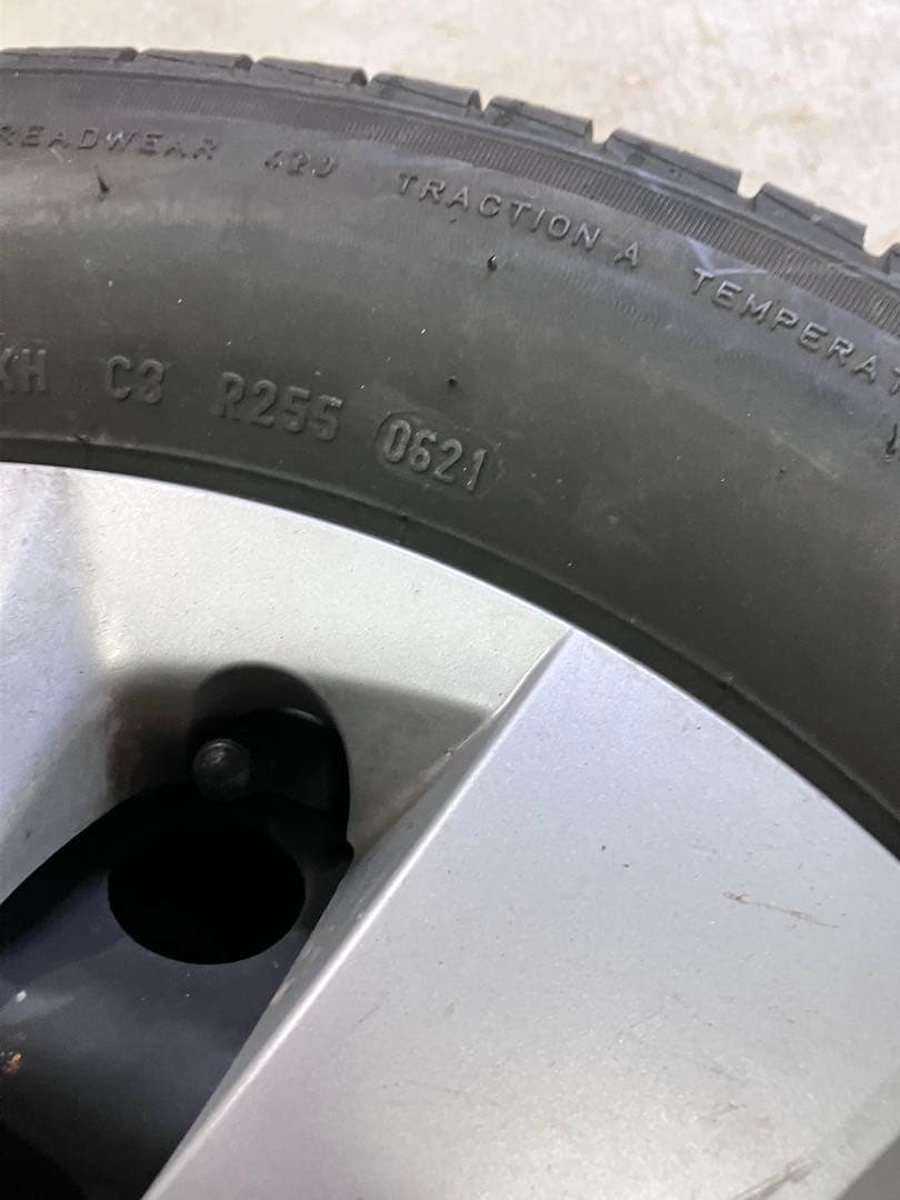 カズ　トヨタ純正スチールホイールタイヤセット　14インチ