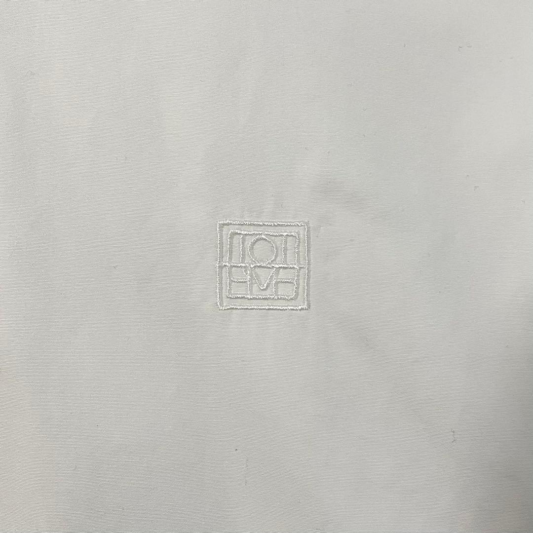 TOTEME ホワイトコットン長袖シャツ