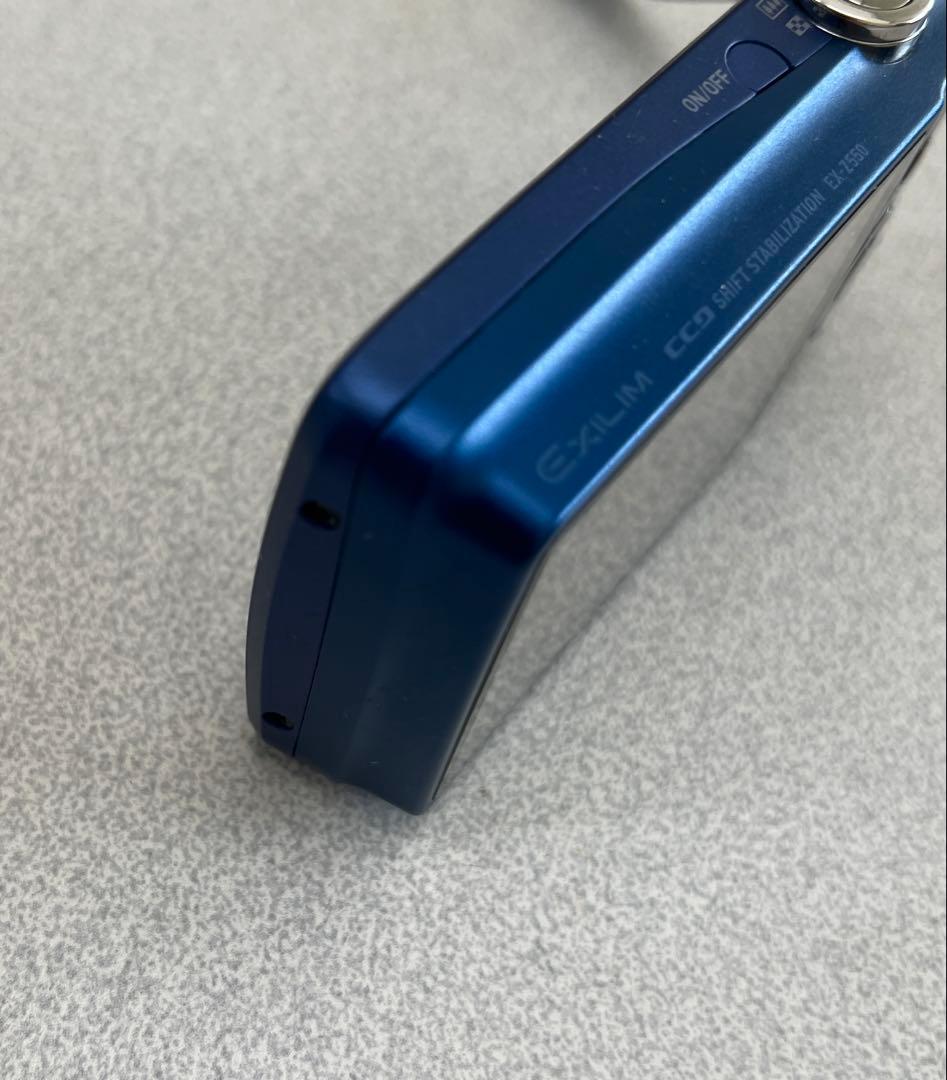 CASIO EXILIM EX-Z550 デジタルカメラ　コンデジ