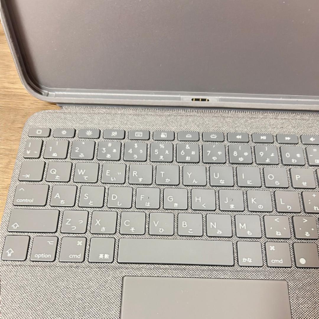 【超美品！！】ロジクール Combo Touch iPad 第10世代用