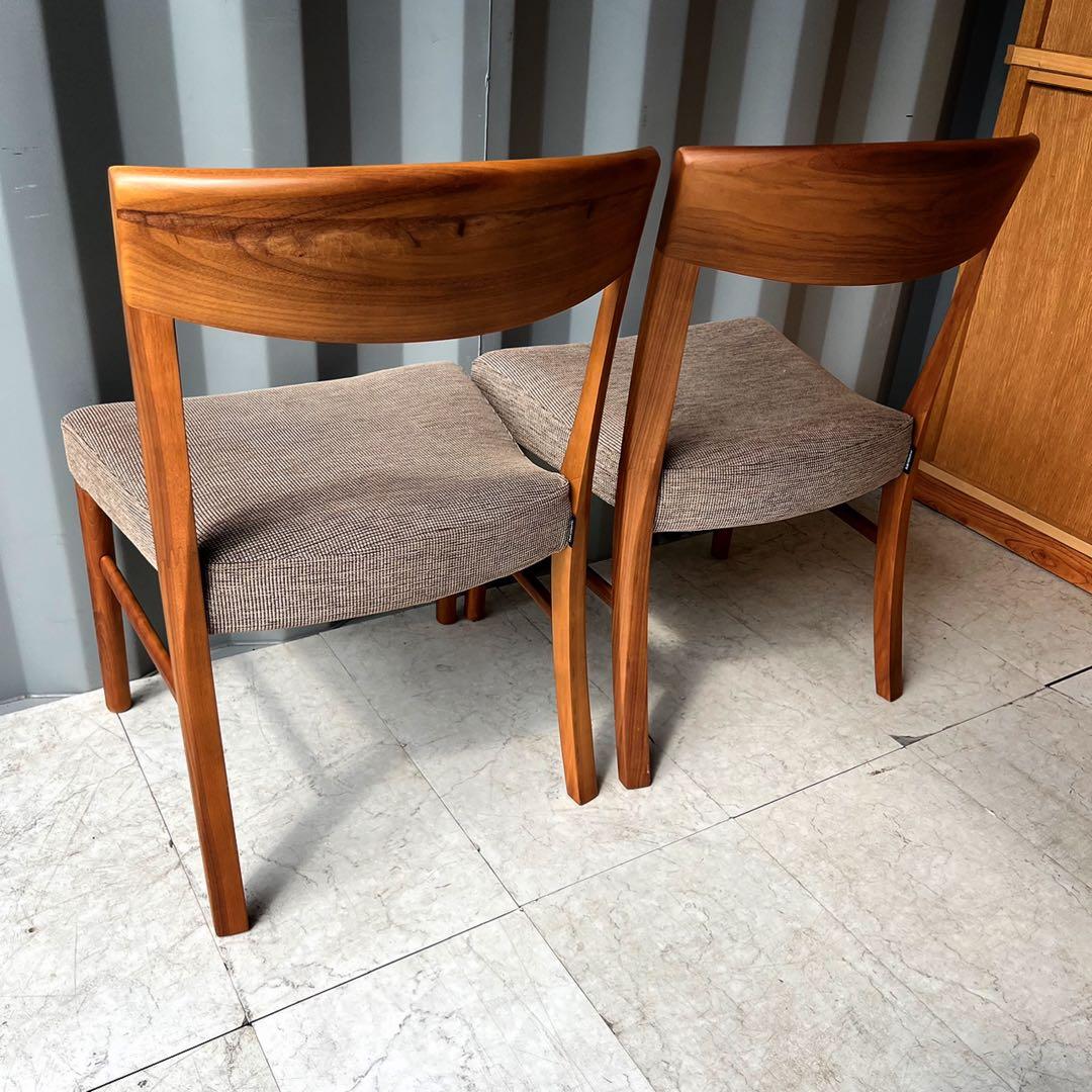 取付無料！カリモク家具 北欧風ナチュラルファブリックダイニングチェア２脚✨