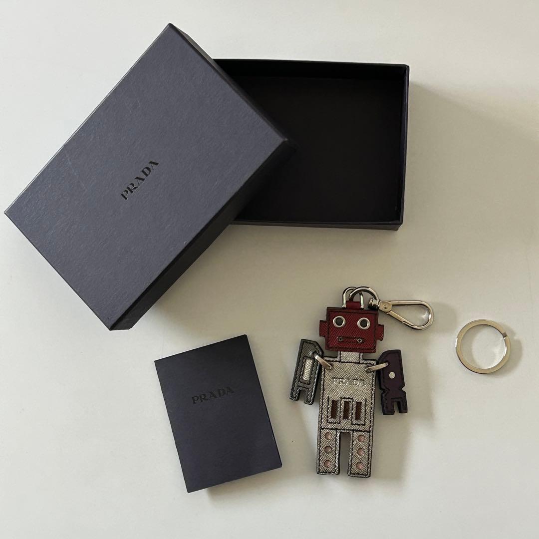 PRADA プラダ ロボットチャーム 2AR240 キーホルダー
