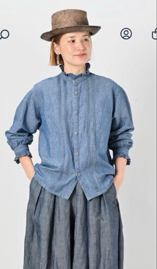 45R 綿麻瑠璃ダンガリーのカットワークフリルシャツ（重）　サイズ2