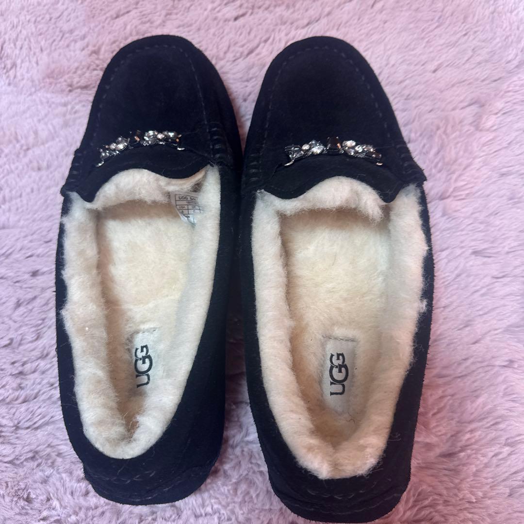 新品未使用 UGG Ansleyアンスレー チャームジェム サイズ8 ブラック