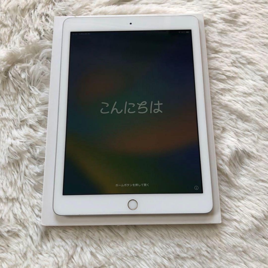 【年始割】iPad 第5世代 32GB SIMフリー 【早い者勝ち】