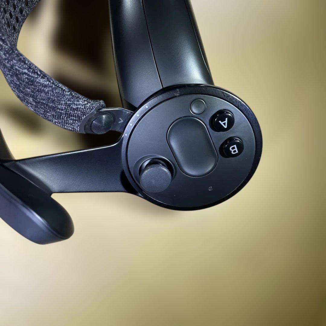 美品 valve indexコントローラー右　 動作確認済み　清掃済み