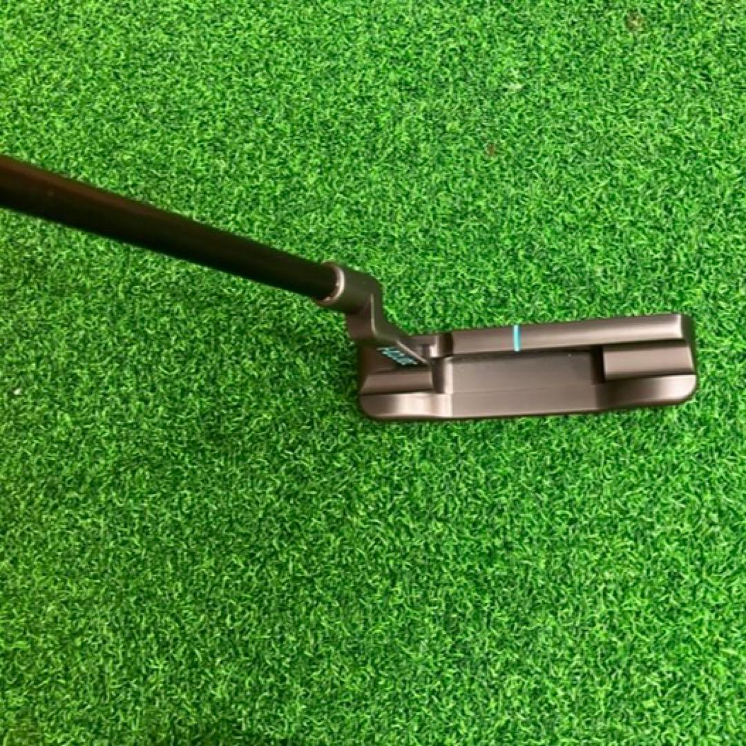 パター　オデッセイ トゥーロンガレージ　ティファニー　ブラックシャフト　プロト