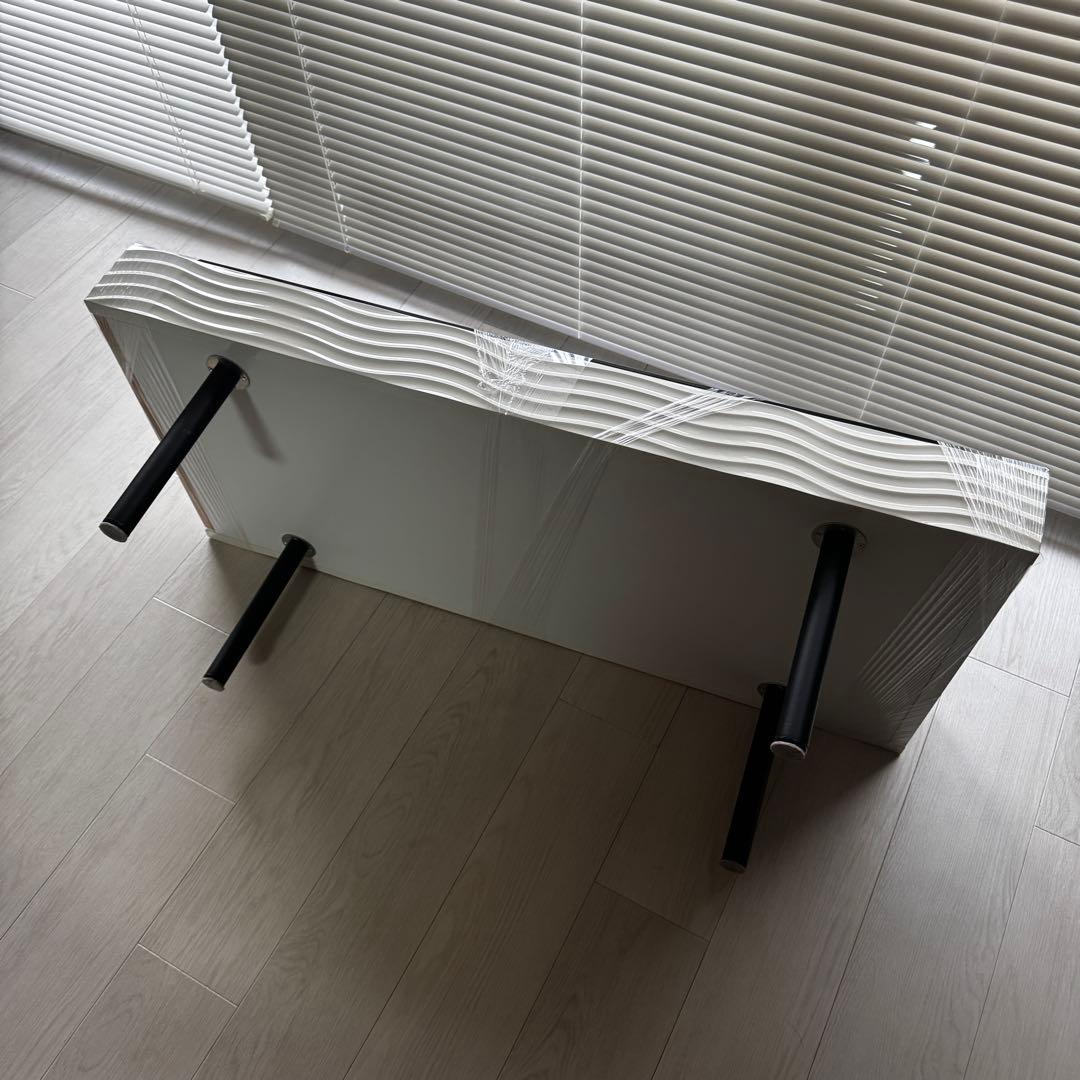 鏡面 白と黒の波模様センターテーブル カフェ ローテーブル