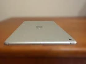 iPad 第6世代 128GB スペースグレイ Wi-Fi