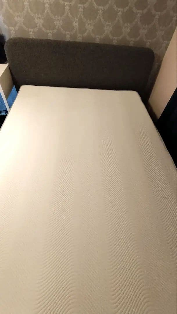 【送料込み美品】コアラ　ダブルマットレス KORE