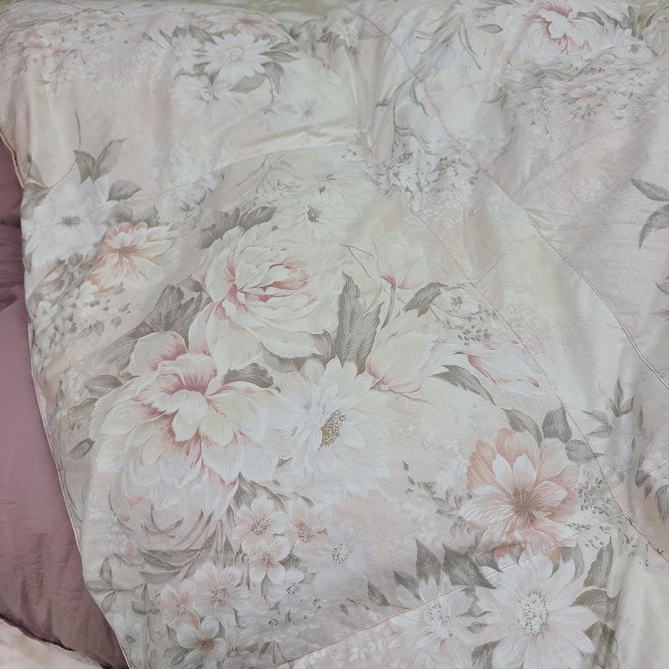 大阪西川 ホワイトダックダウン95％ 高級羽毛布団ダブルサイズ