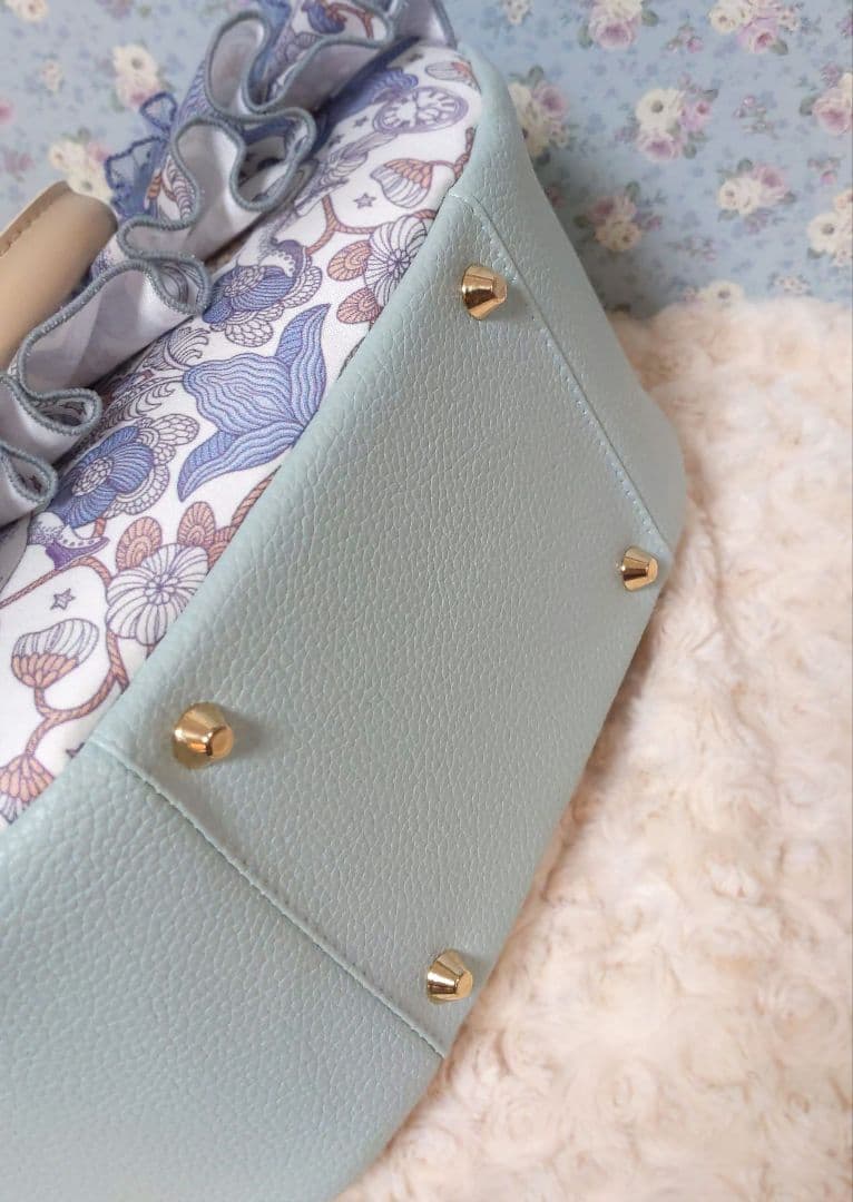 へ*ゃ様 ジョリーフルール　ポイズンベリーシーフ　エクリュベージュ　ぽってりトー