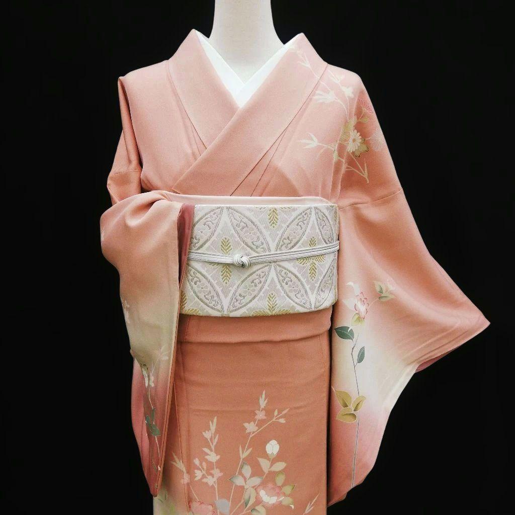 訪問着(袷)　(友禅四季の花紋様　トールサイズ裄69㌢　宍色系　一つ縫い紋)