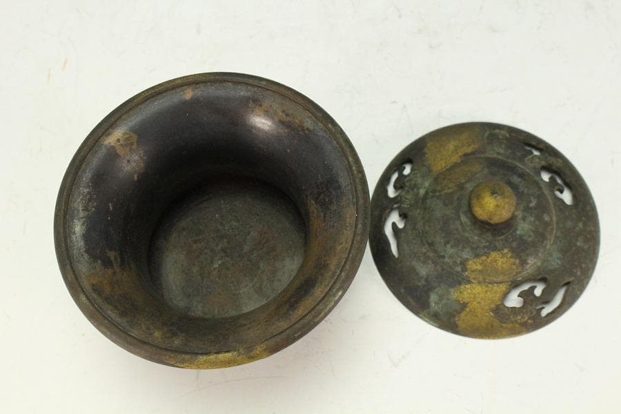 蔵六造 飛金 刻 霊芝 青銅 香炉 在名(K-XA807)