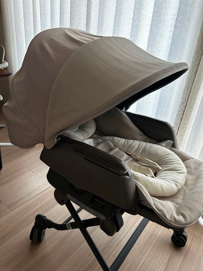 Combi ネムリラ　オートスウィング　EG+