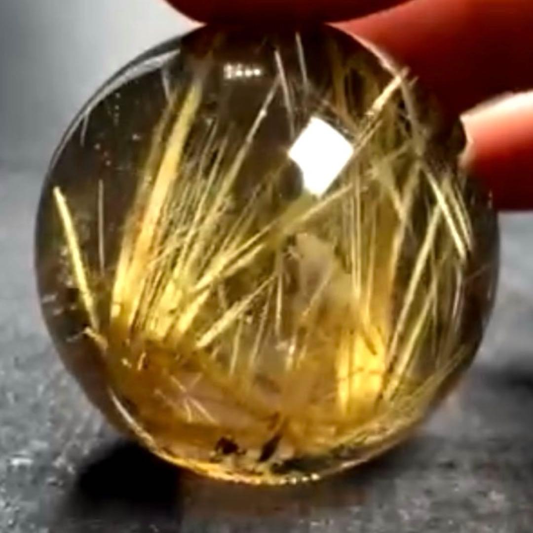 超絶綺麗✨40mm ゴールドタイチンルチルクォーツ　丸玉　スフィア　金針水晶