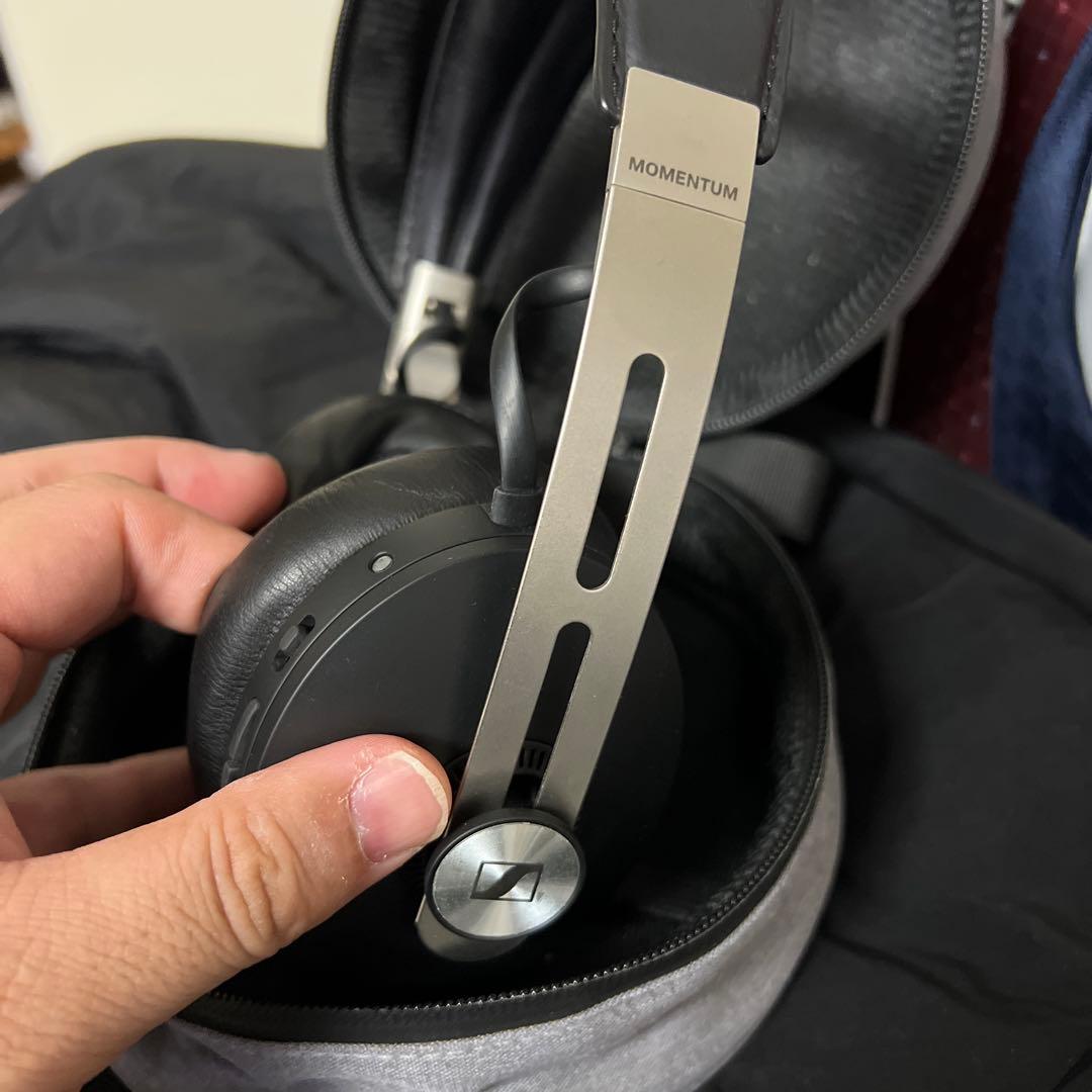 Sennheiser MOMENTUM ワイヤレスヘッドホン ブラック ケース付