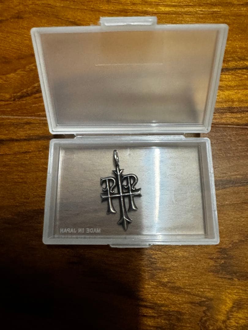 pay money to my pain BENNYコラボネックレス