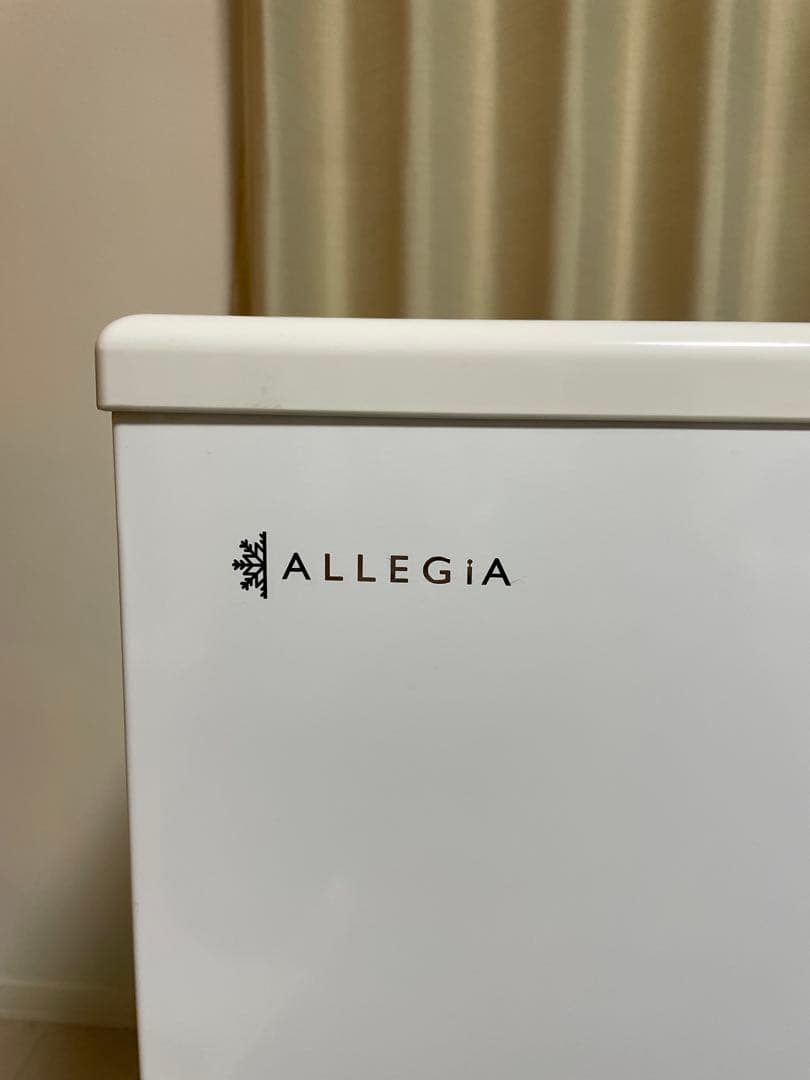 【美品】アレジア冷凍庫小型上開き41Lスリム　常に音は静かです