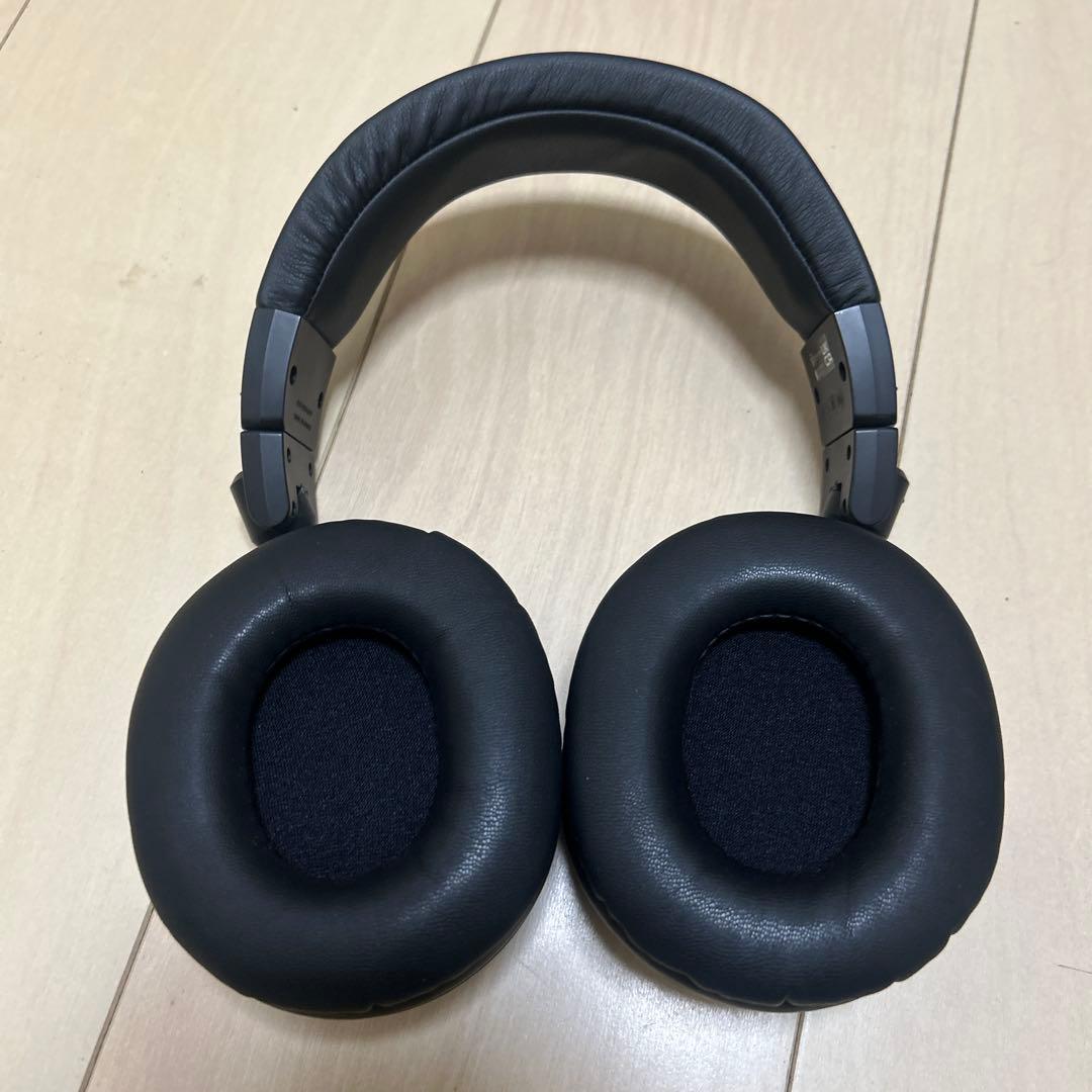 ワイヤレスヘッドホン