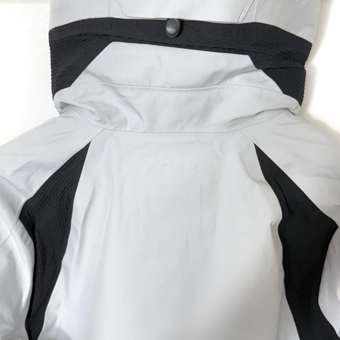 スノーボード Burton CARBONATE GORE-TEX 3L JACKET L