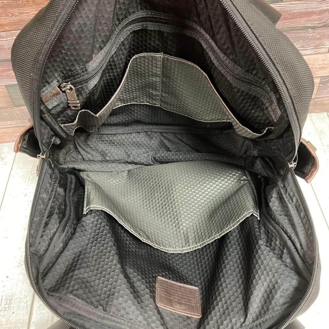 トゥミ　TUMI　ビジネスバッグ　3way ネームタグ　リュックサック　黒