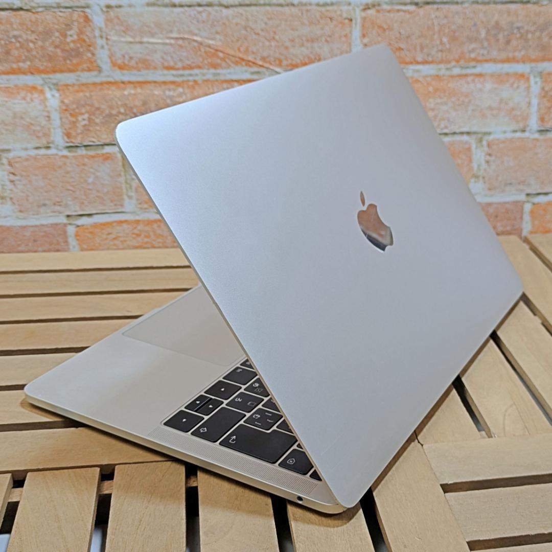 (2629)MacBook Pro i5 256GB 16GB 13インチ