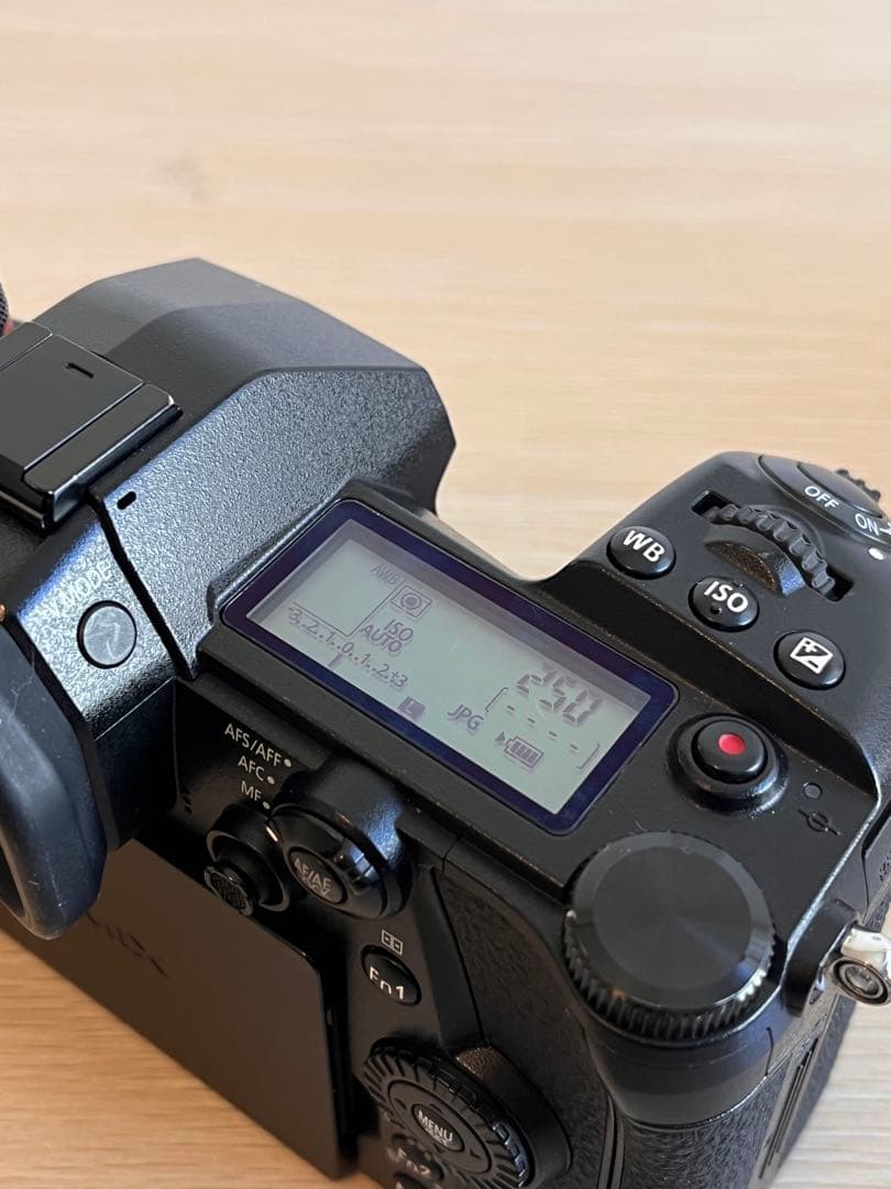 デジタルカメラ LUMIX DC-G9 PRO