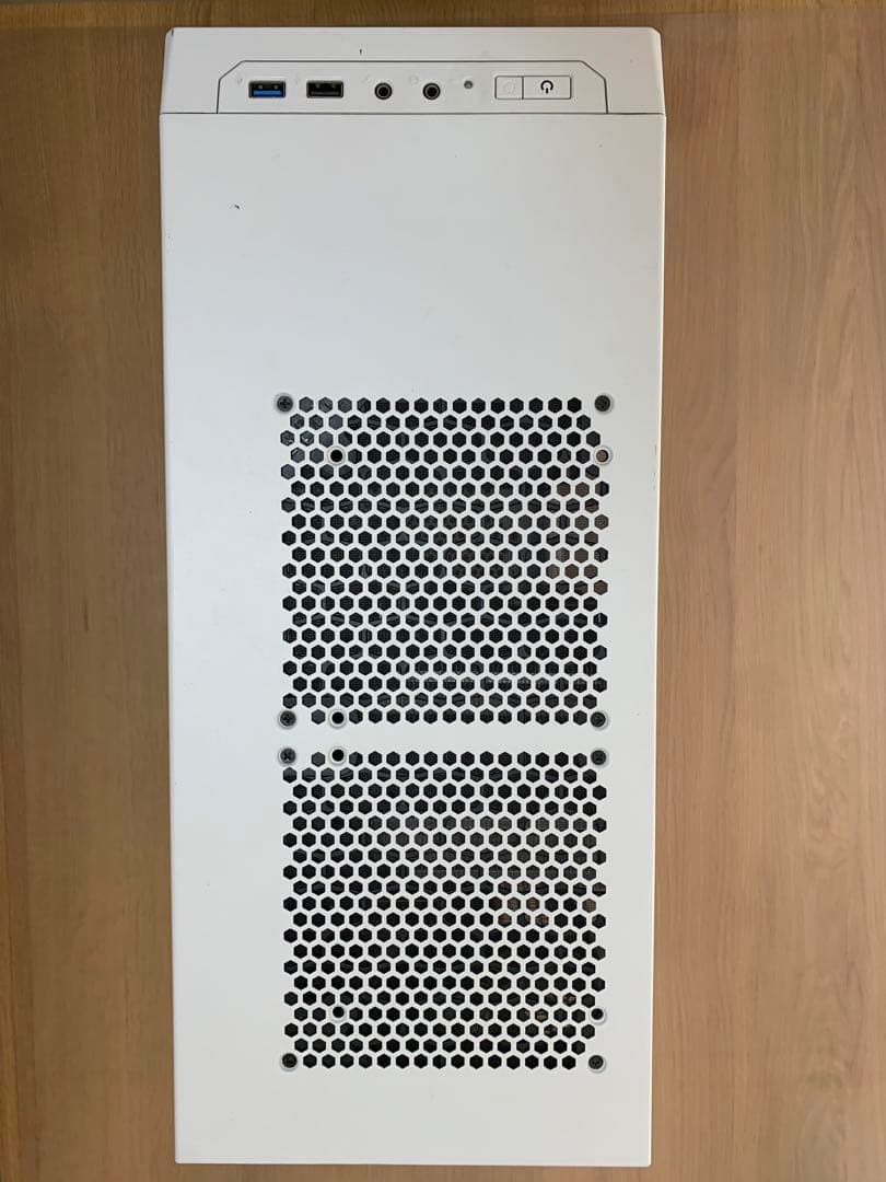 インテル　Core i5 12600K搭載自作PC ホワイト