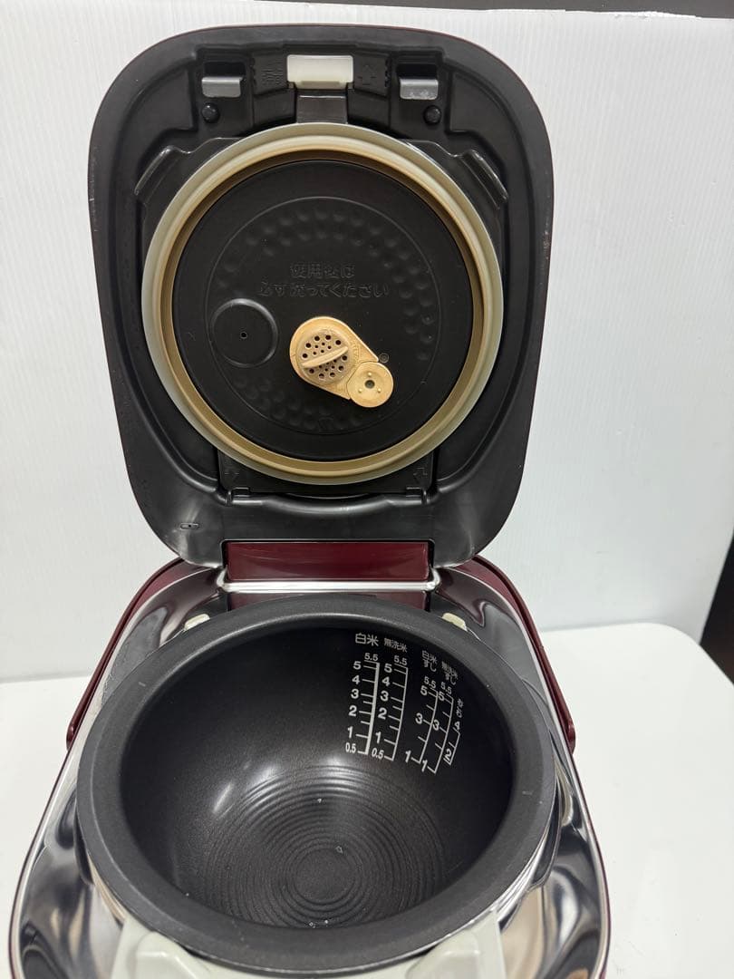 東芝 真空圧力IH炊飯器 RC-10VPH（グランレッド）