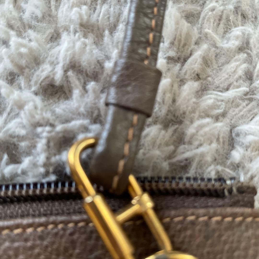 グッチ　Gucci GGパターン ショルダーバッグ　斜めがけ