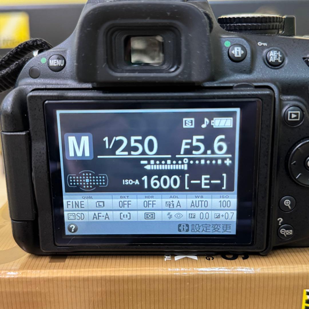 【出品者誕生日セール】 D5200 ダブルズームキット 9,600以下