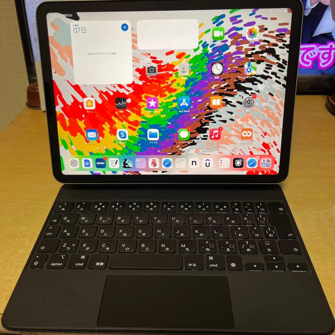 iPad Air (第4世代)64GB＋ smart keyboard