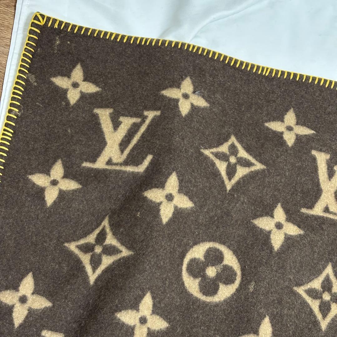 ルイヴィトン プレッド ネオ モノグラム ウール アンゴラ ブランケット