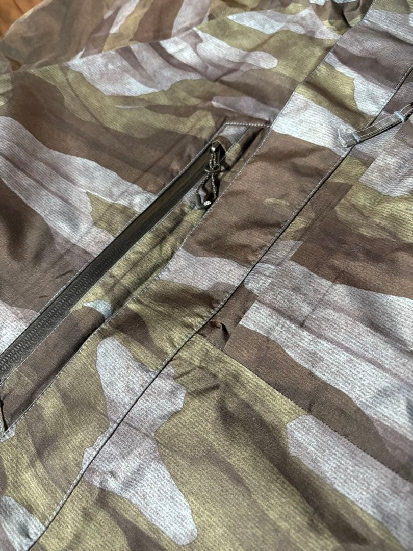 686スノーボードウェア　GORE-TEX Lサイズ