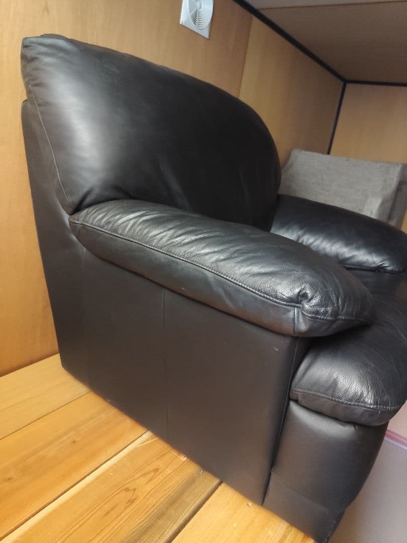 高級感 本革風 1人掛けソファ ブラック パーソナルチェア