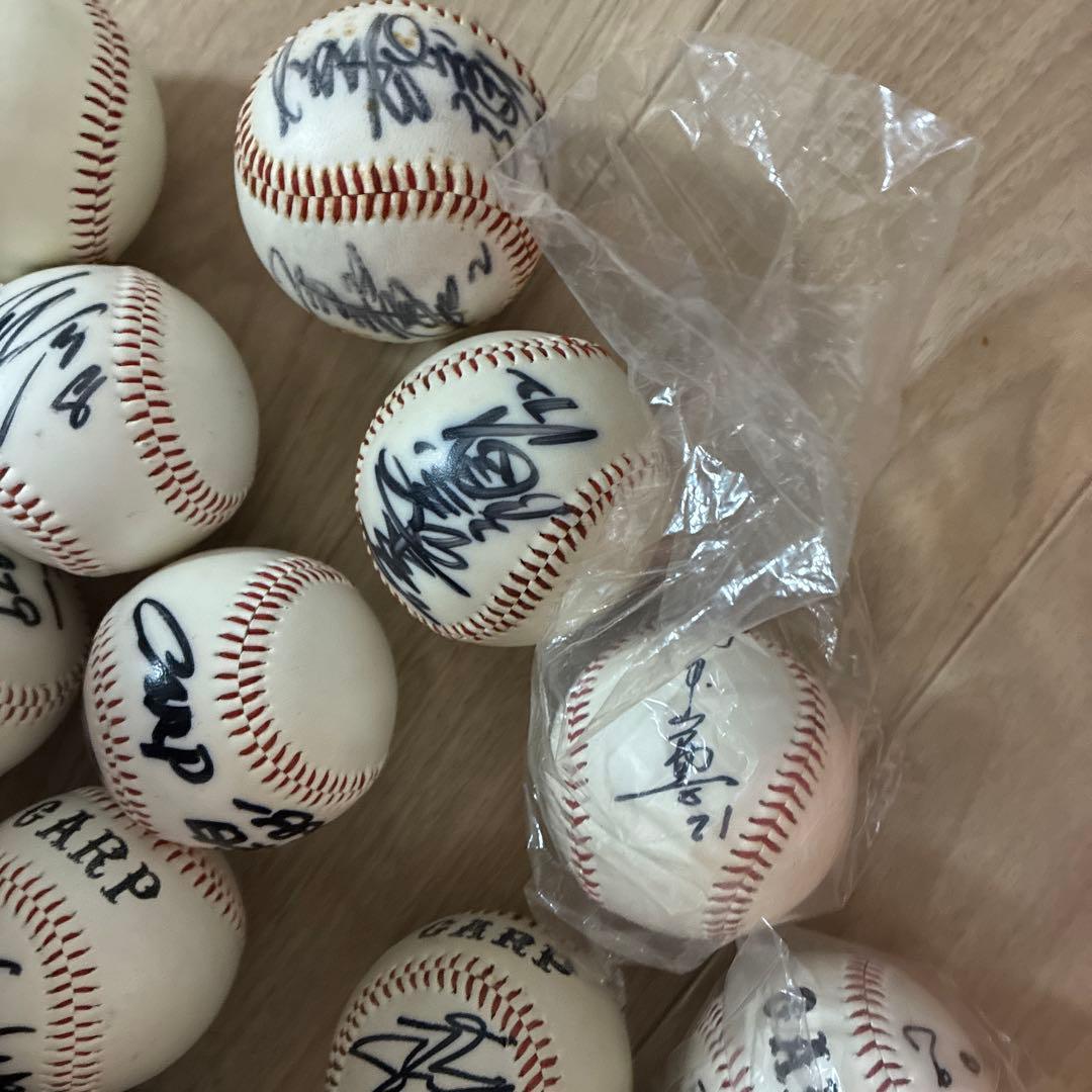 r*w様 サインボール レア　カープ　遺品整理
