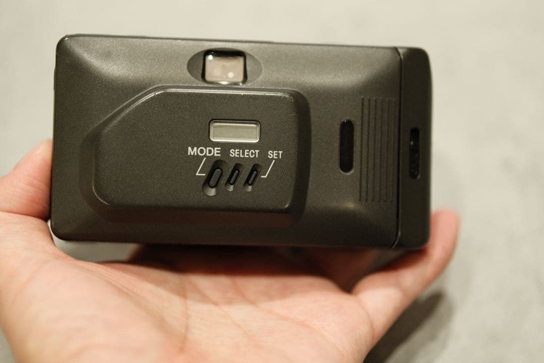 Leica Mini コンパクトフィルムカメラ