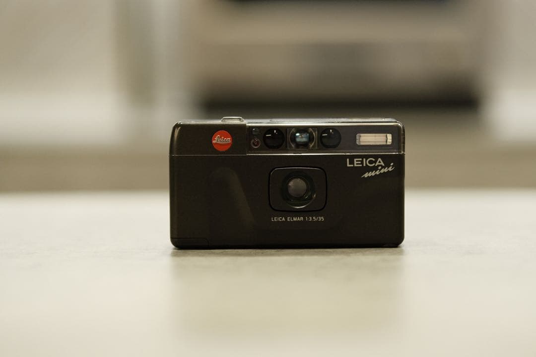 Leica Mini コンパクトフィルムカメラ