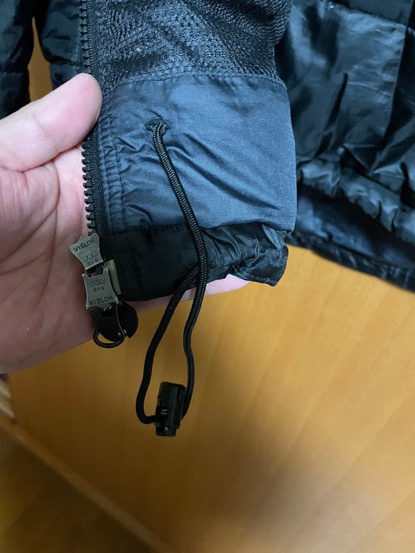 Patagonia ブラック ナイロンジャケット ダスパーカー