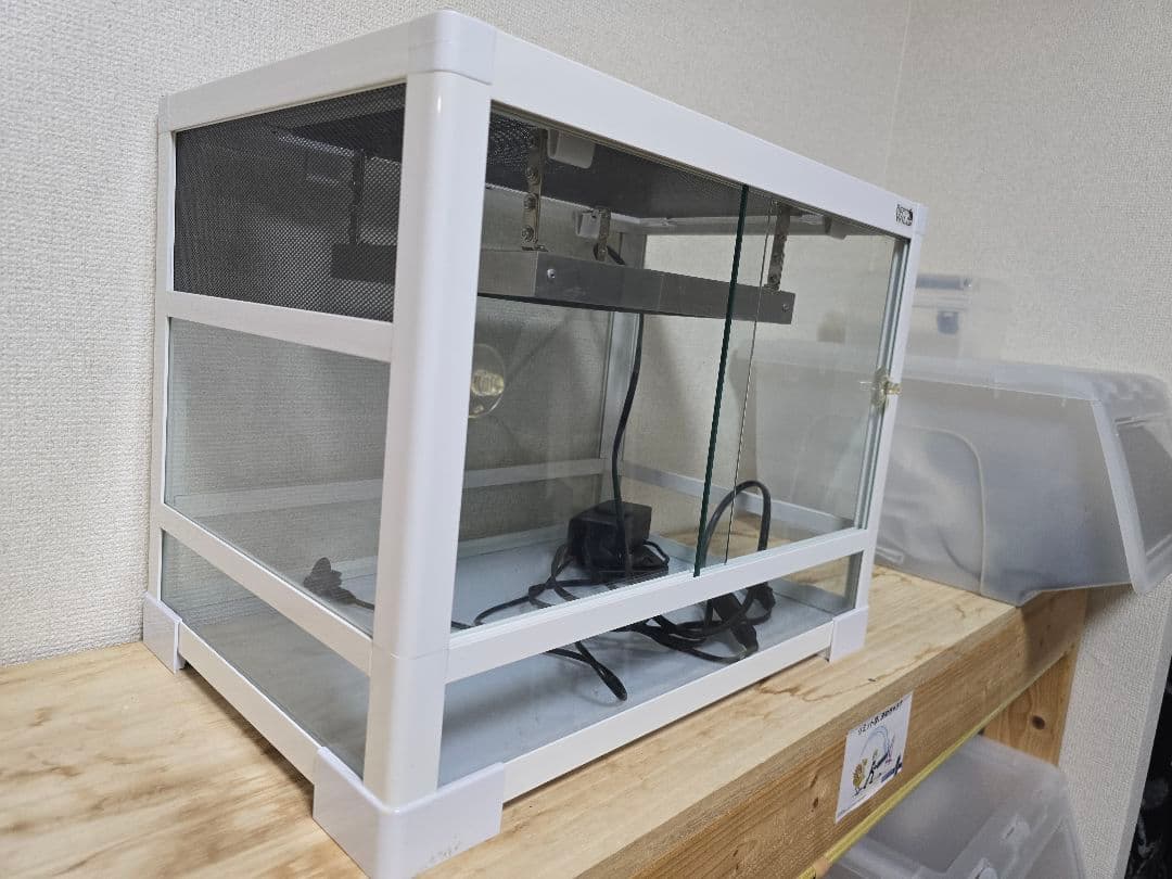 REPTI WILD 爬虫類飼育ケース