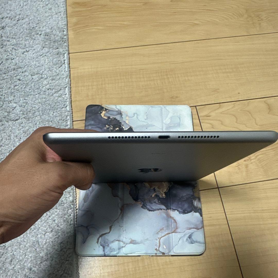 iPad本体 iPad air2