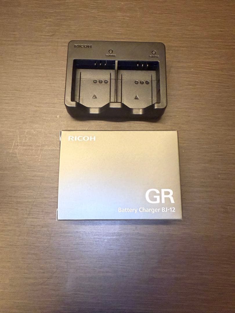 RICOH GR IV リコー GR4 デジタルカメラ＋充電器セット